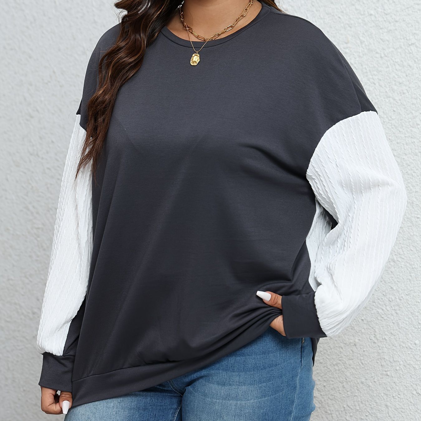 Comfortable Casual And Versatile Plus Size Contrast Color Sweatshirt