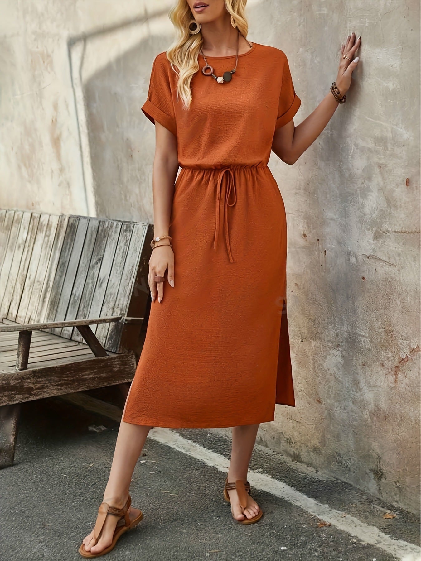 Round Neck Waist Trimming Solid Color Dress