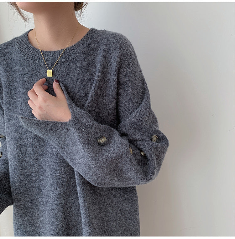 Sweaters for women in autumn and winter