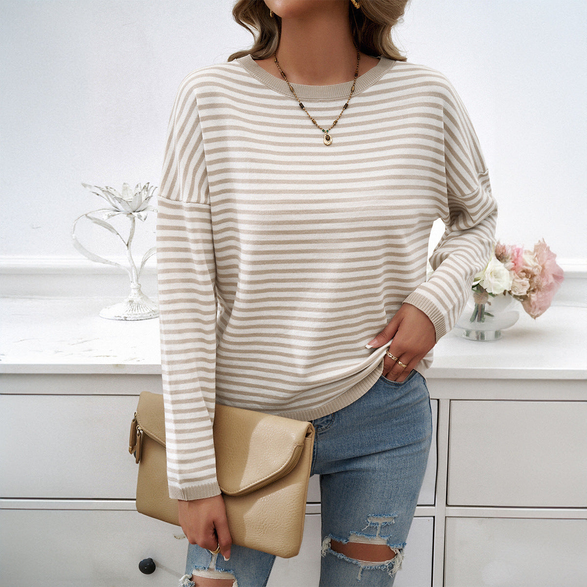 Fashion Women's Wear Round Neck Striped Sweater