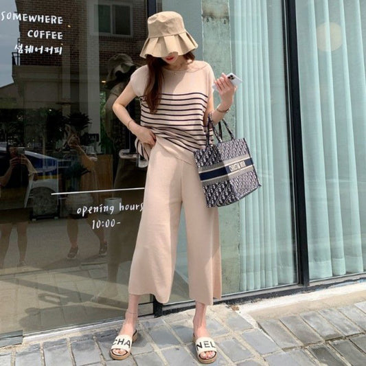 Women's Ice Silk Stripes Pullover Top Slimming Wide Leg Pants Knit Two-piece Suit