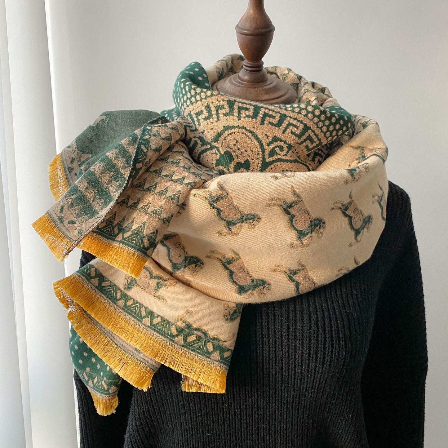 Retro Carriage Autumn And Winter New Warm Scarf For Women