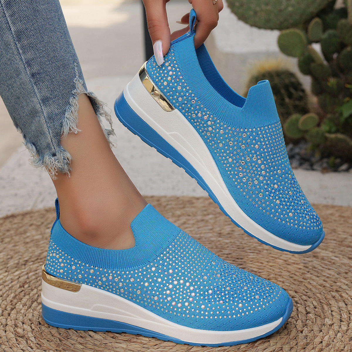 Spring Flyknit Slip-on Casual Mesh Breathable Sock-like Shoes