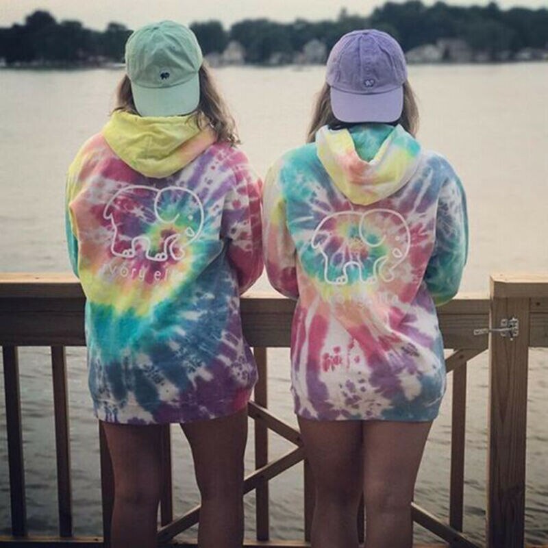 Printed tie-dye long-sleeved hooded sweatshirt