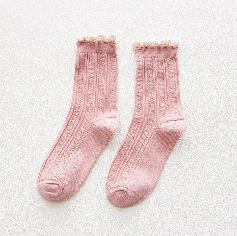 Sweat-absorbent Breathable Preppy Style Lace Mid-calf Socks