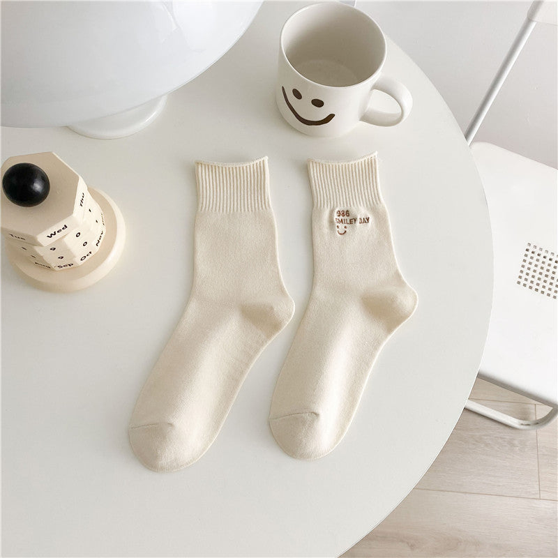 Women's Fashion Casual Minimalist Mid-calf Socks