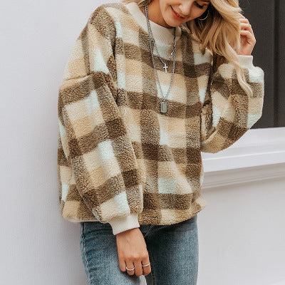 Fashion round neck plaid sweater