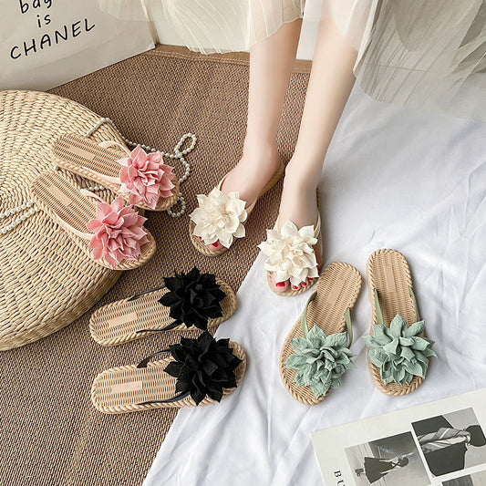 Gentle Woman Flowers All-matching Flat Shoes Non-slip Beach Sandals