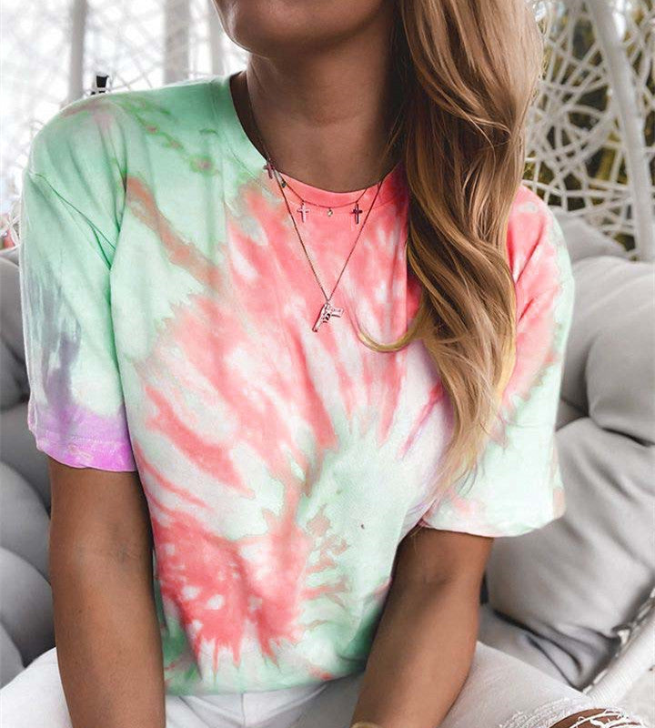 Dye gradient printed loose T-shirt