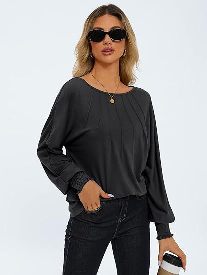 Women's Round Neck Pleated Long Sleeve Top