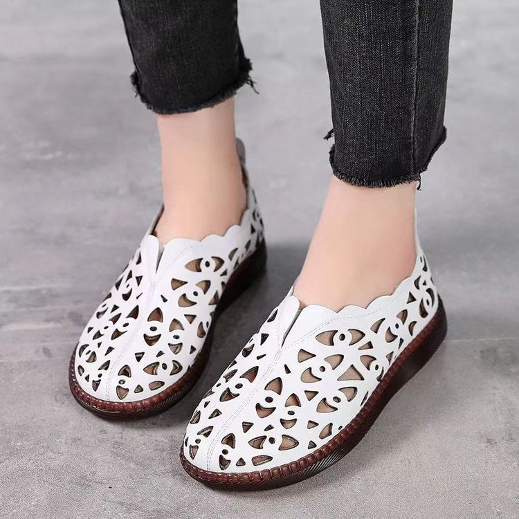 Summer Breathable Hollow Flat Round Toe Soft Bottom Plus Size Women's Hole Shoes