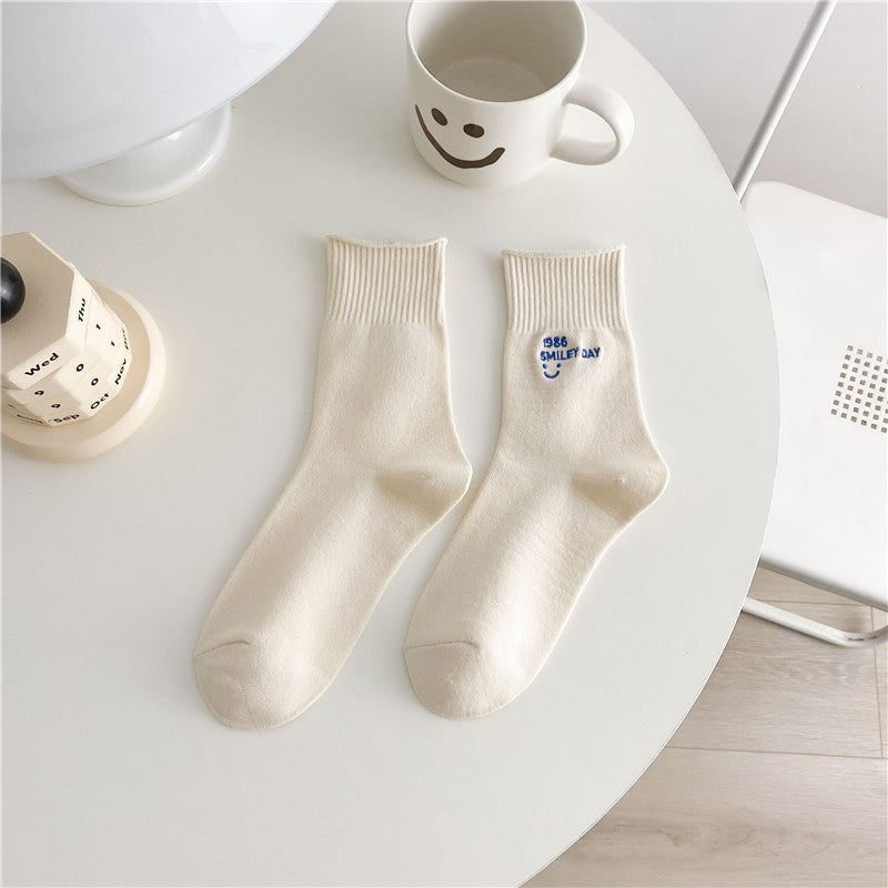 Women's Fashion Casual Minimalist Mid-calf Socks