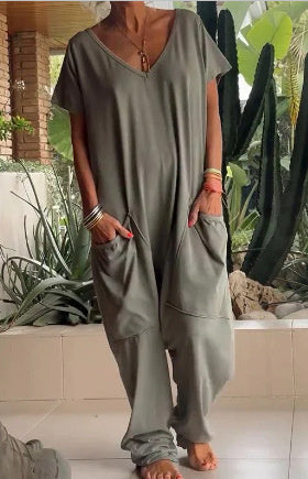 European And American Solid Color And V-neck Oversized Pocket Low-grade Jumpsuit