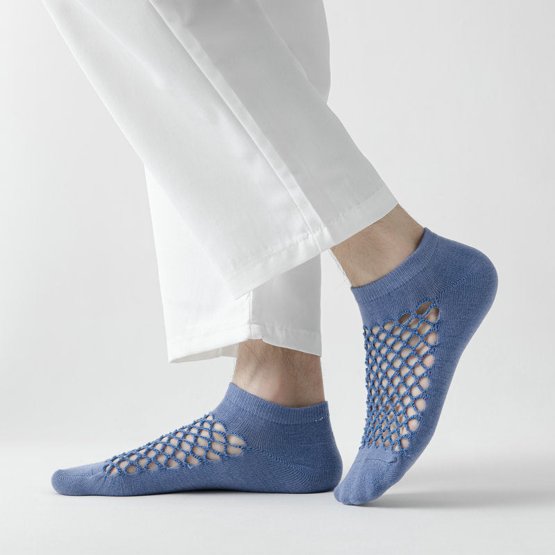 Men's Fashion Solid Color Low-cut Mesh Sweat-absorbing Cotton Socks