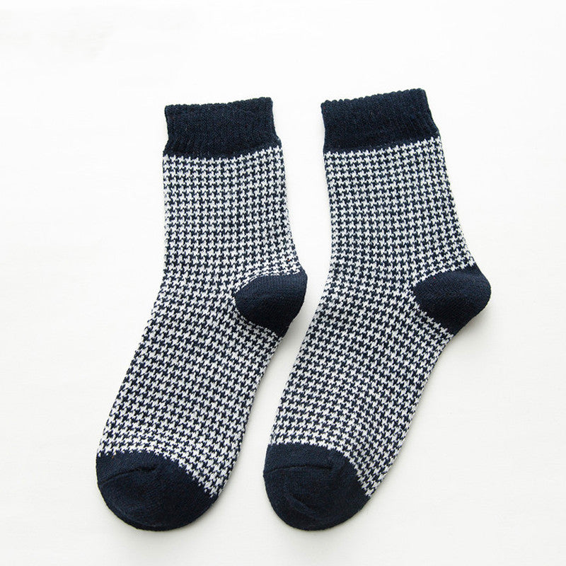Fashion Wool Checkered Womens Middle Tube Socks